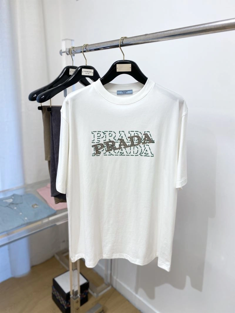 MultiPurpose Prada T-Shirts 169285