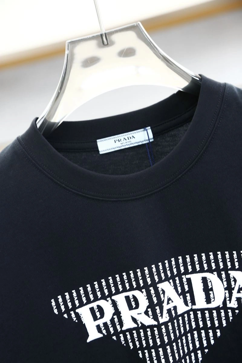 Prada T-Shirts UrbanStyle 169312