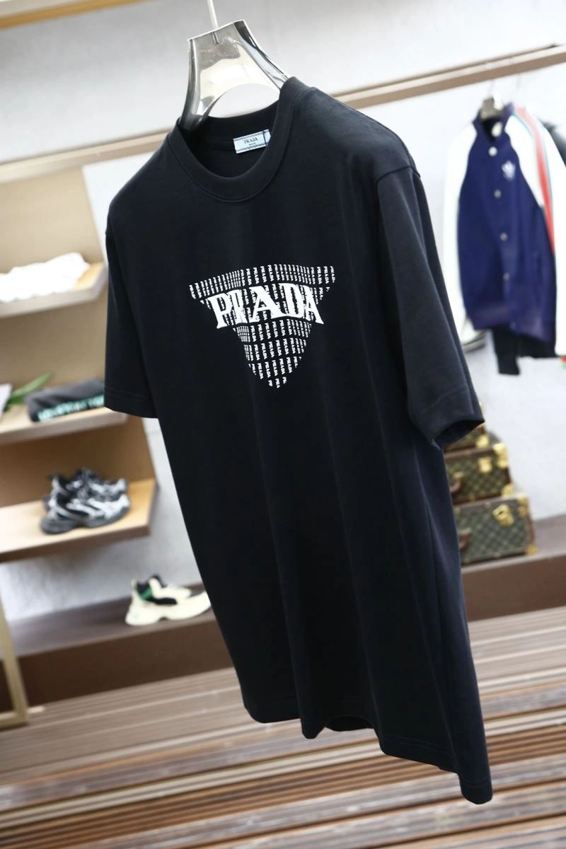 Prada T-Shirts UrbanStyle 169312