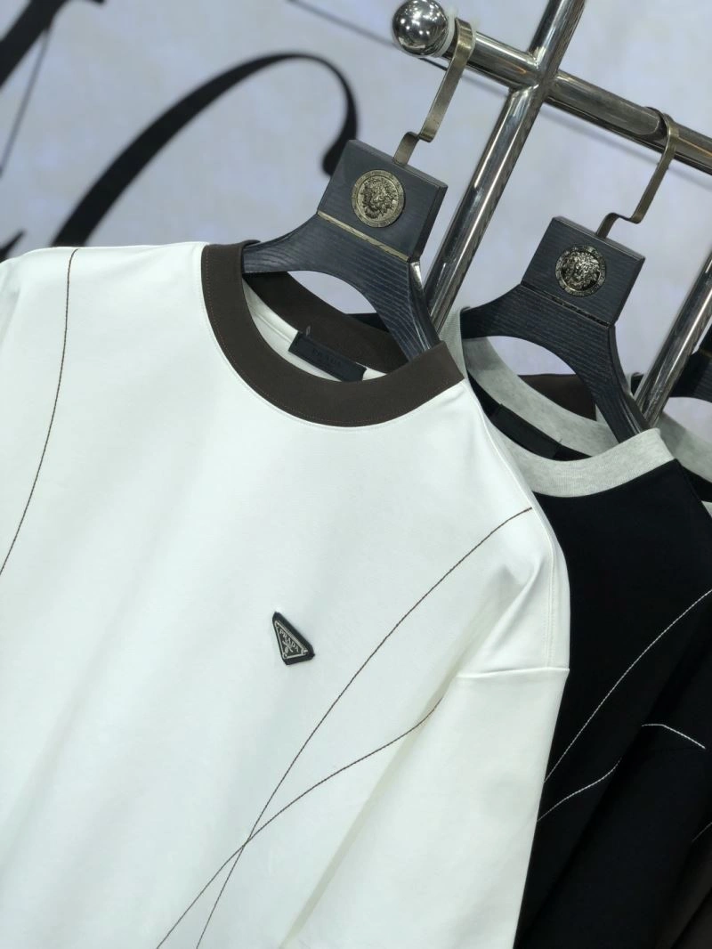 Prada T-Shirts Stylish 169265