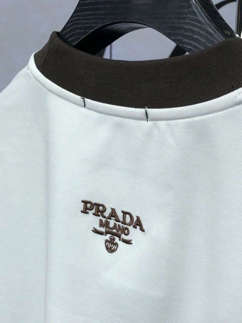 Prada T-Shirts Stylish 169265