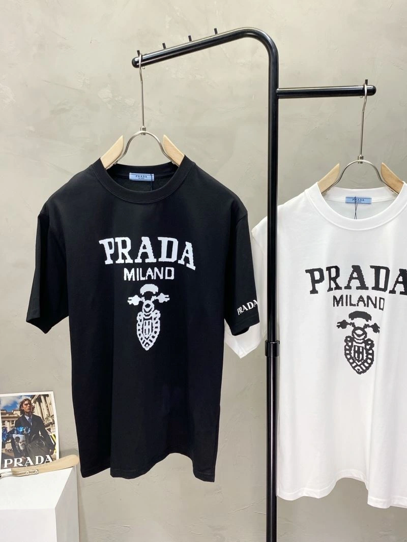 Prada T-Shirts Trendy 169305