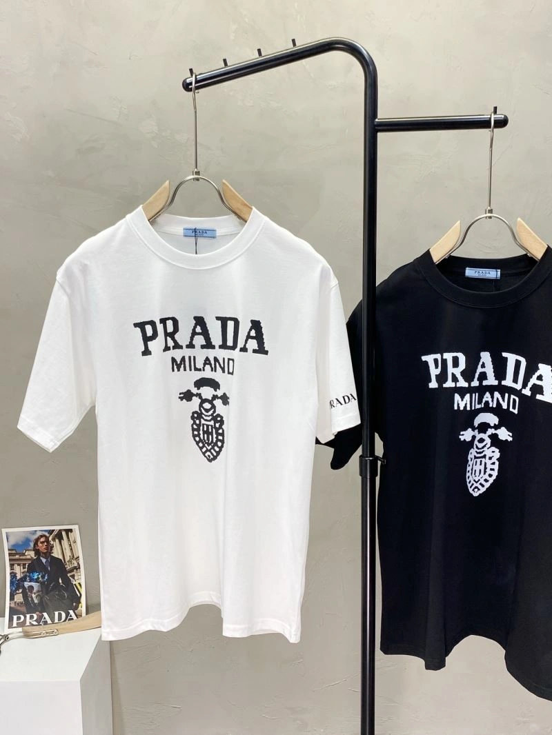 Prada T-Shirts Trendy 169305