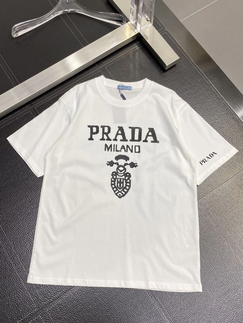 Prada T-Shirts Trendy 169305