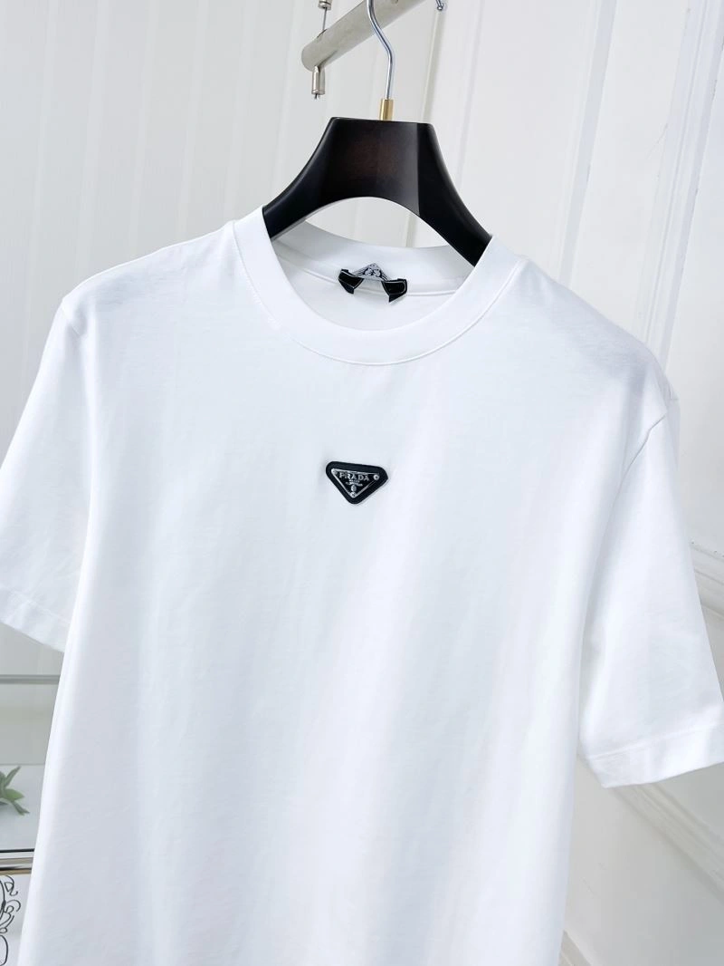 Prada T-Shirts GoAnywhere 169375