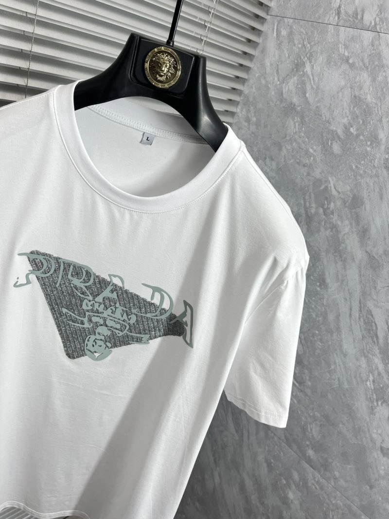 Prada T-Shirts Breathable 169288