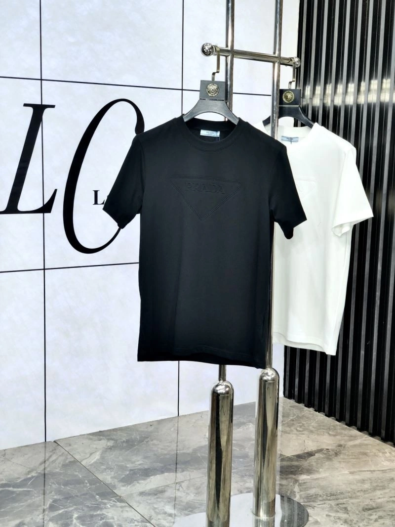 Prada T-Shirts Stylish 169255