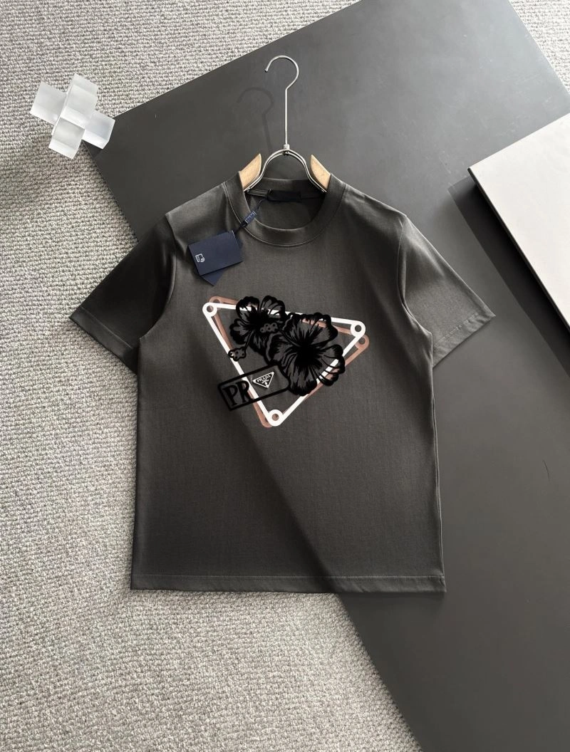 Prada T-Shirts Lightweight 169283
