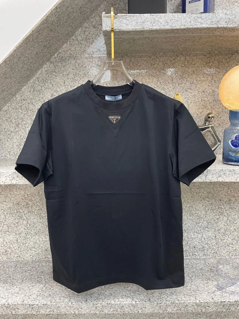 FashionForward Prada T-Shirts 169252