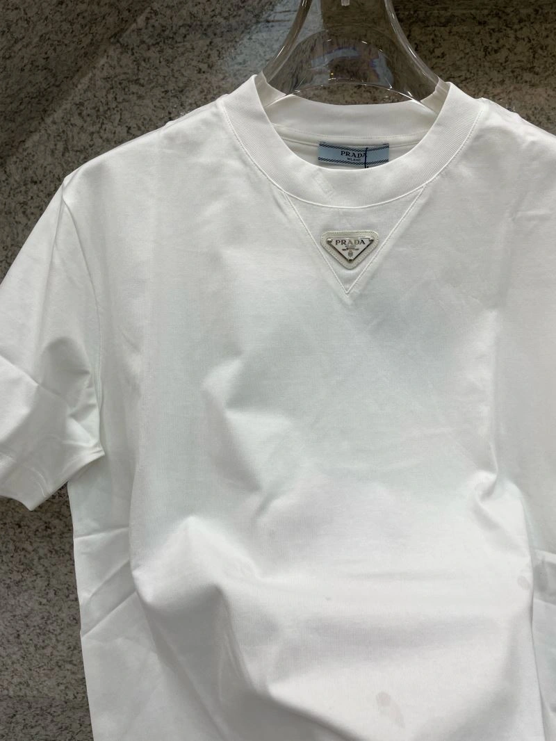 FashionForward Prada T-Shirts 169252