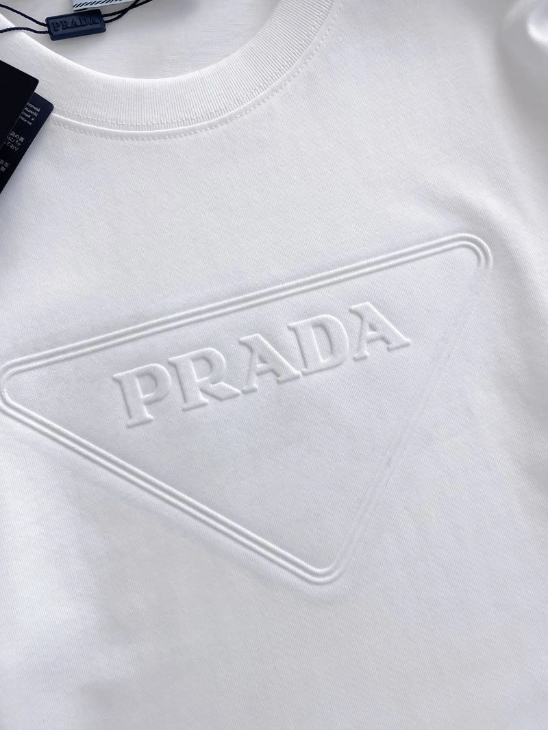 UrbanChic Prada T-Shirts 169348