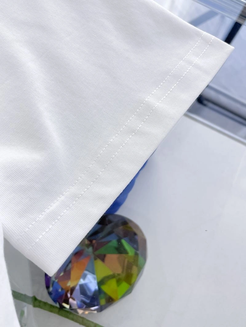UrbanChic Prada T-Shirts 169348