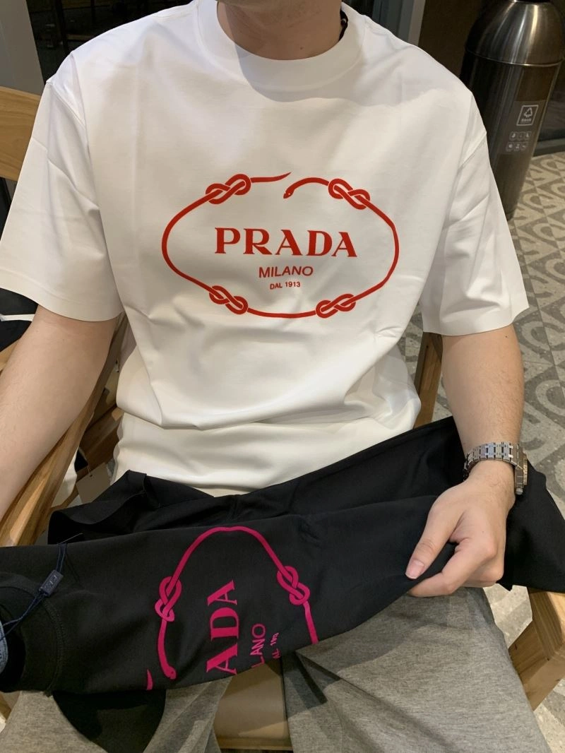 FashionForward Prada T-Shirts 169250