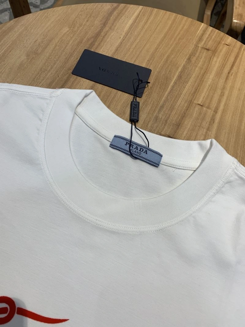 FashionForward Prada T-Shirts 169250