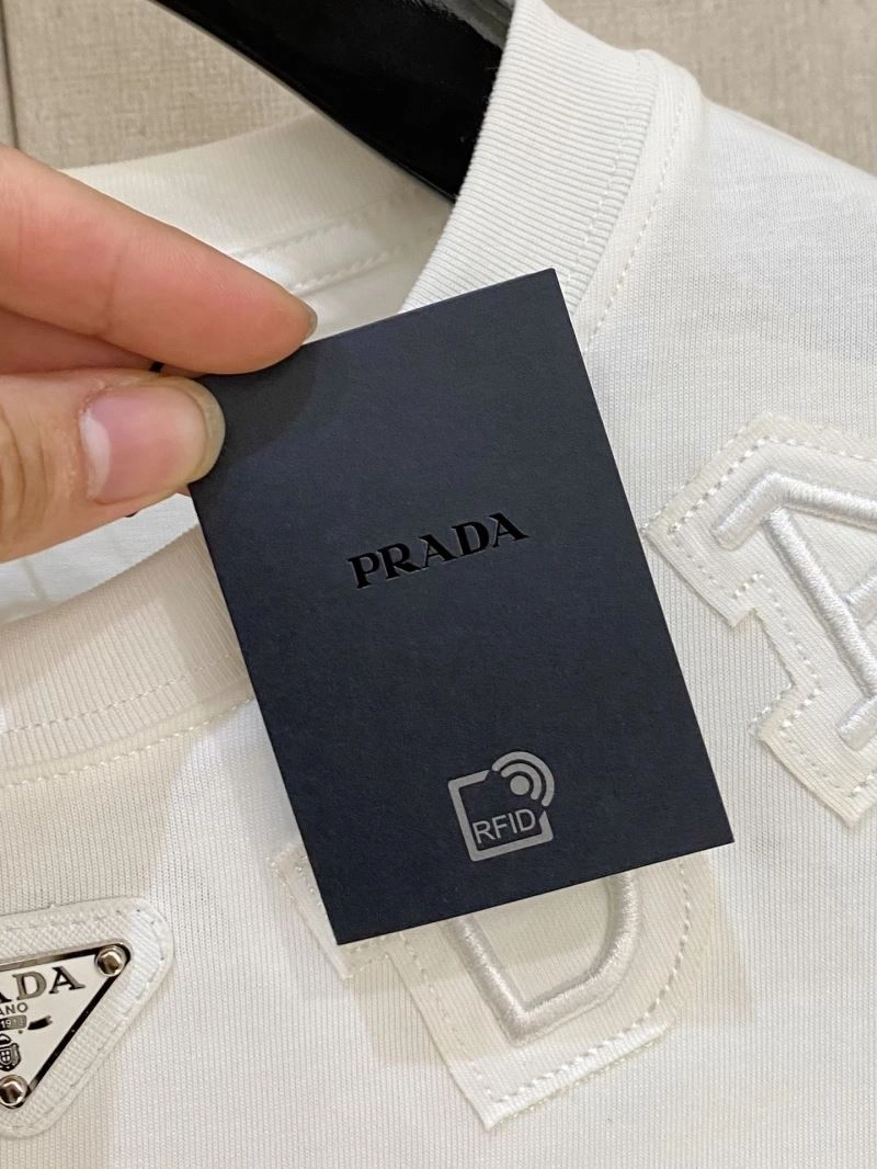 Prada T-Shirts WaterResistant 169257
