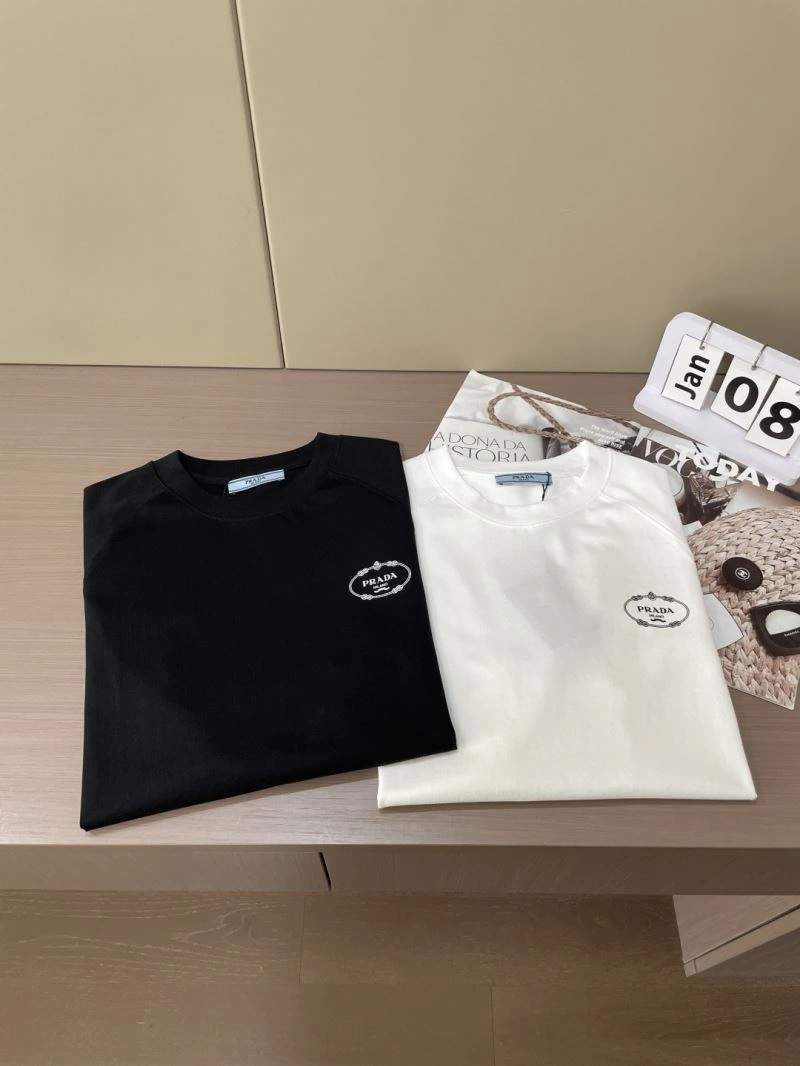 Stretchable Prada T-Shirts 169249