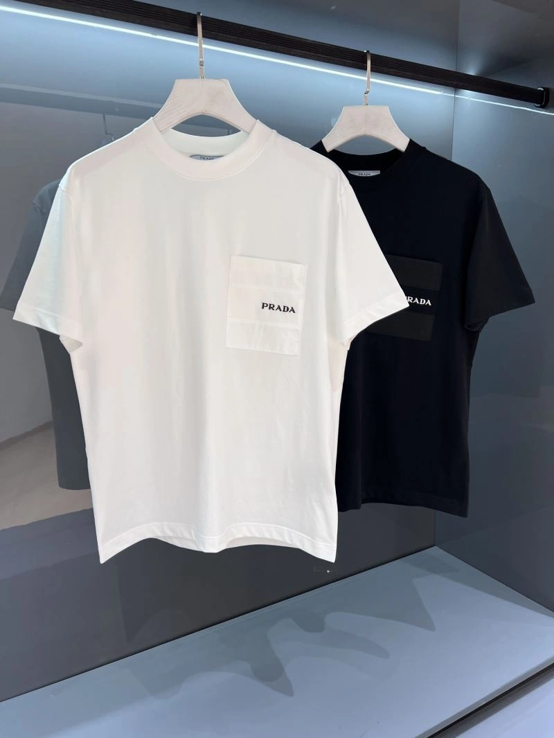 Prada T-Shirts Trendsetting 169256