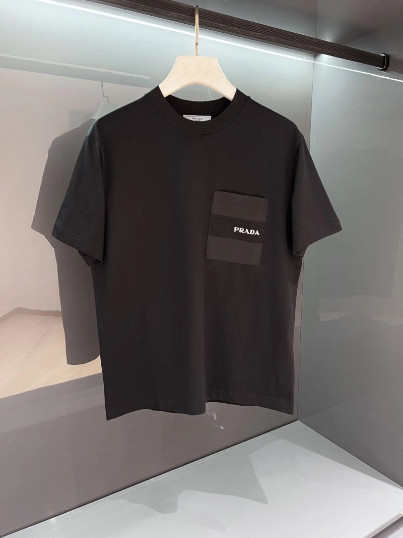 Prada T-Shirts Trendsetting 169256
