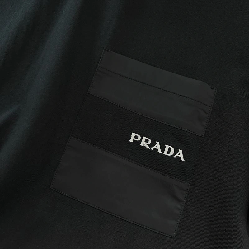 Prada T-Shirts Trendsetting 169256