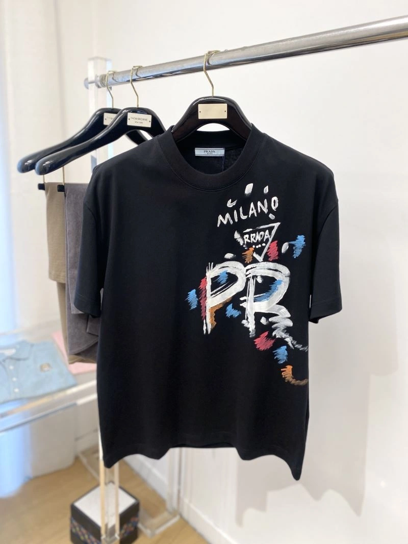 Prada T-Shirts Comfortable 169246