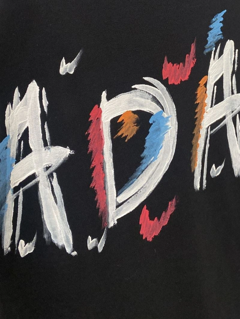 Prada T-Shirts Comfortable 169246