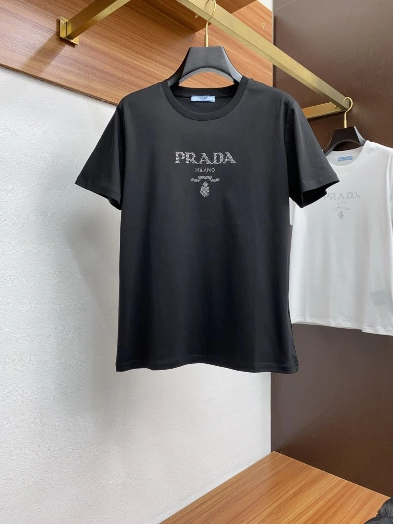 Compact Prada T-Shirts 169239