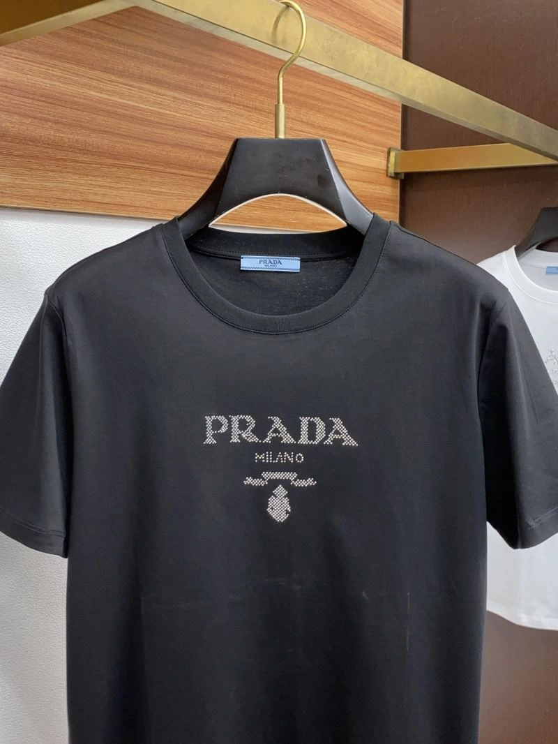 Compact Prada T-Shirts 169239