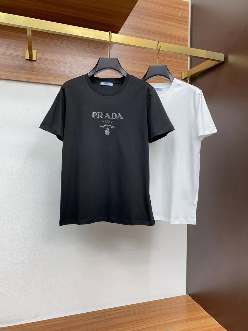 Compact Prada T-Shirts 169239