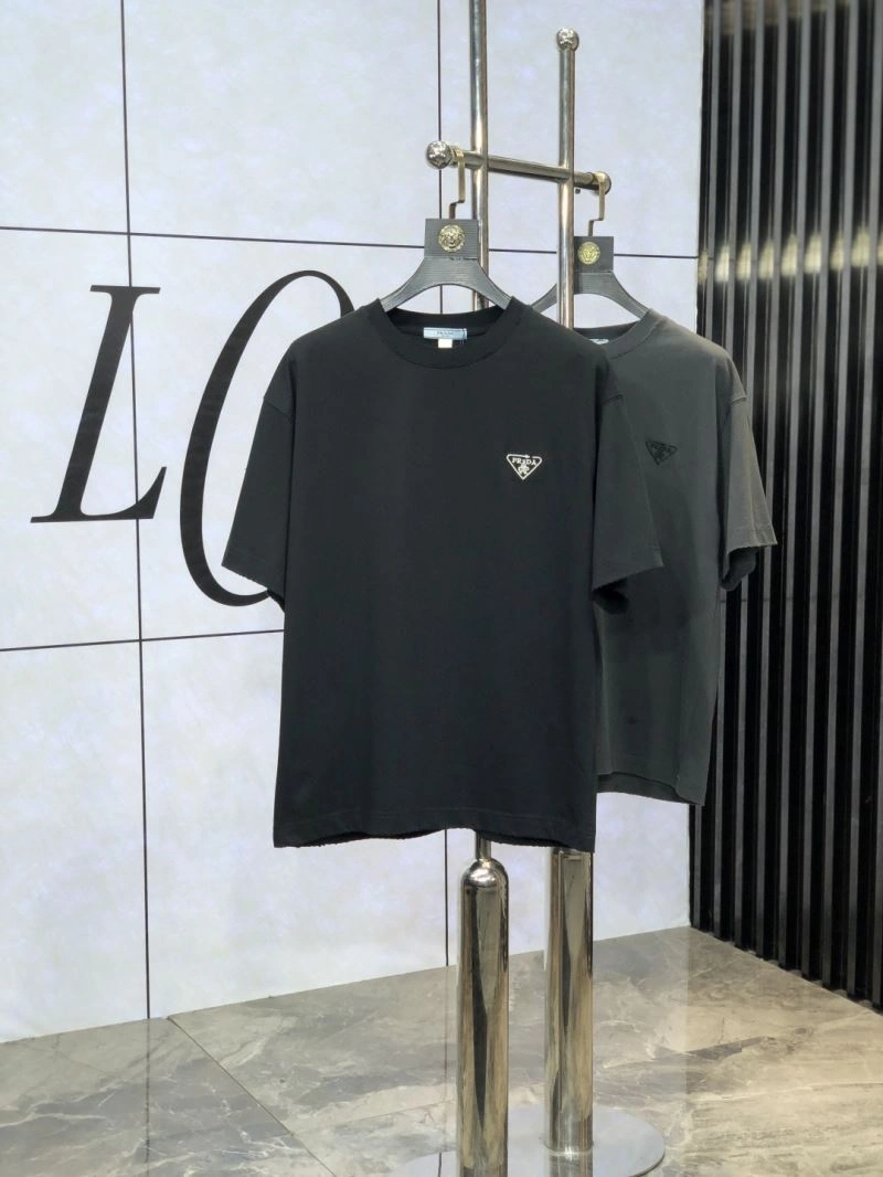 ZipUp Prada T-Shirts 169210