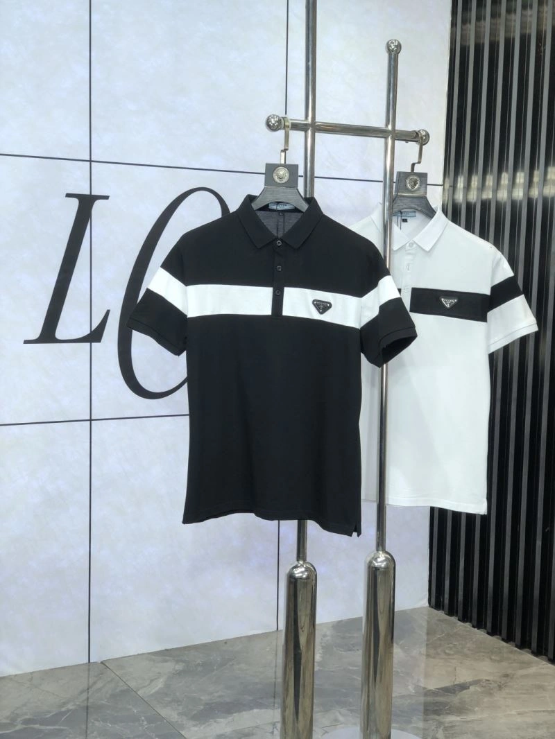 Versatile Prada T-Shirts 169207