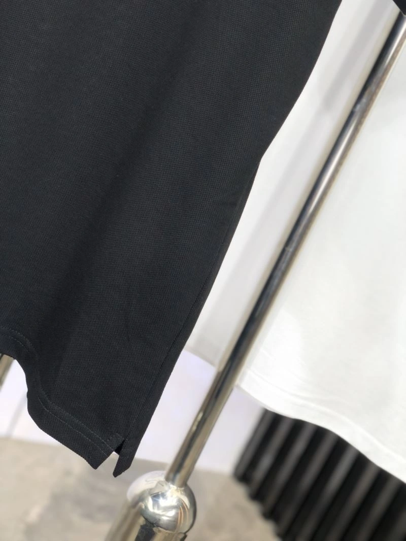 Versatile Prada T-Shirts 169207