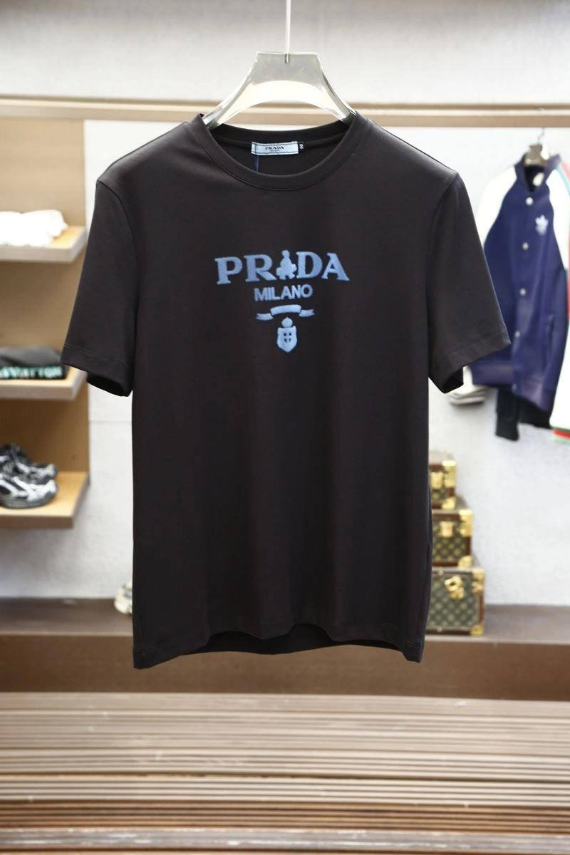 Prada T-Shirts Sleek 169205