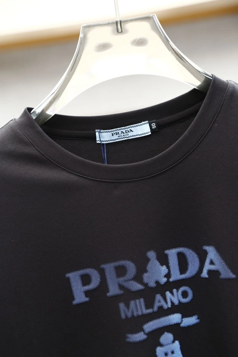 Prada T-Shirts Sleek 169205