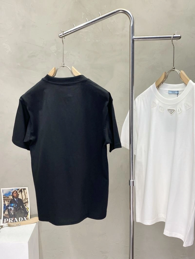 Lightweight Prada T-Shirts 169209