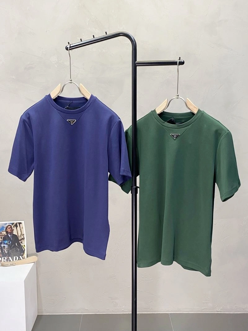 Original Prada T-Shirts 169184