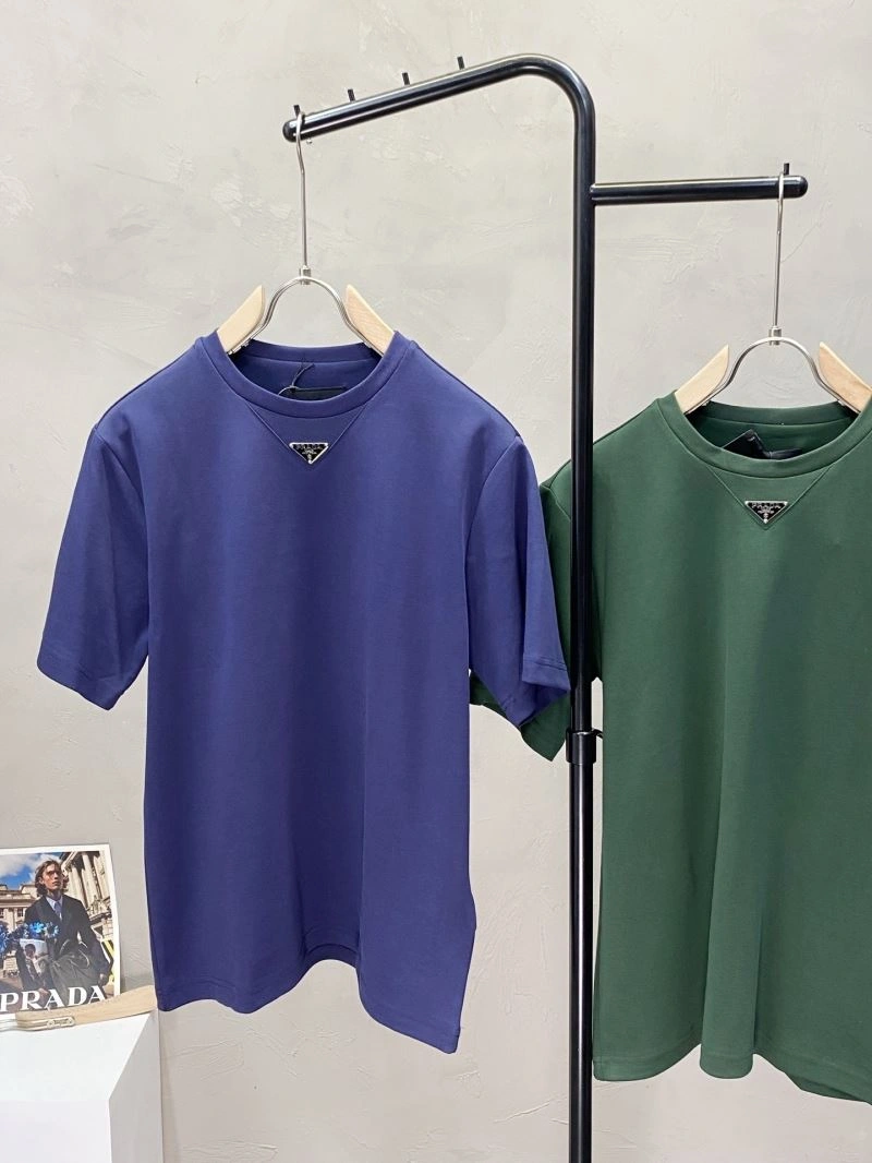 Original Prada T-Shirts 169184