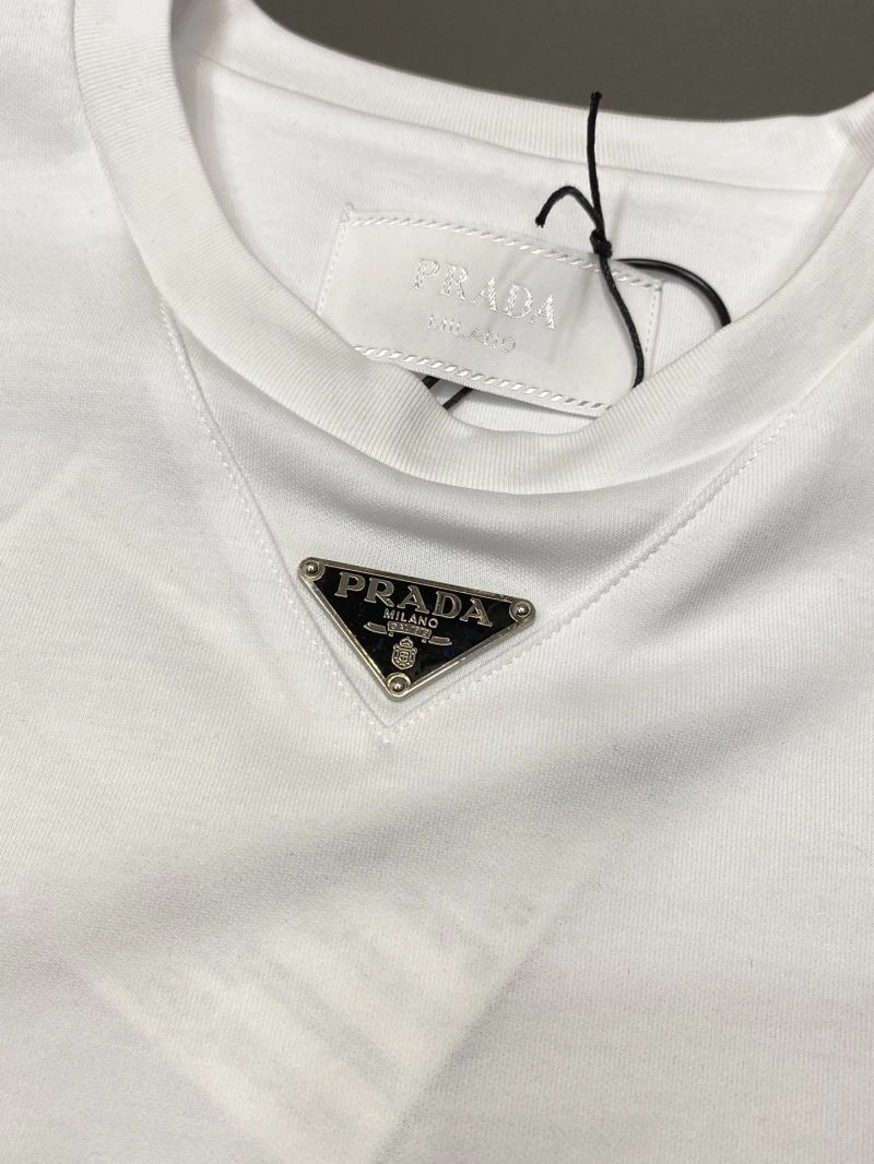 Original Prada T-Shirts 169184