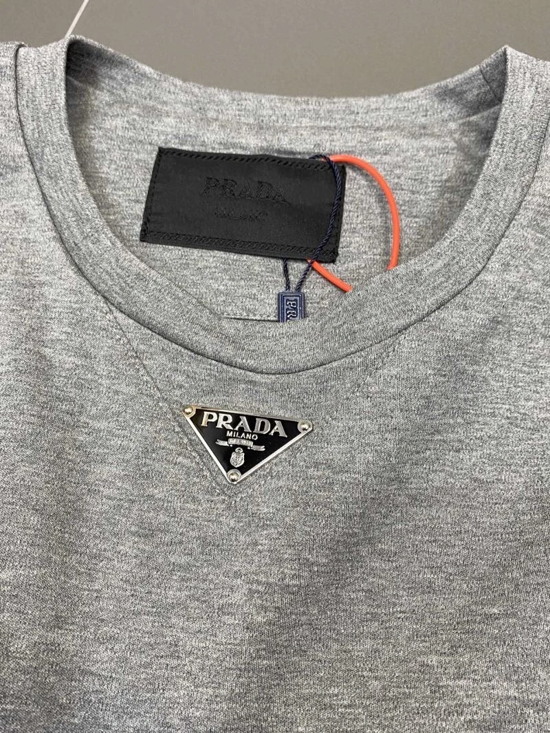 WrinkleFree Prada T-Shirts 169183