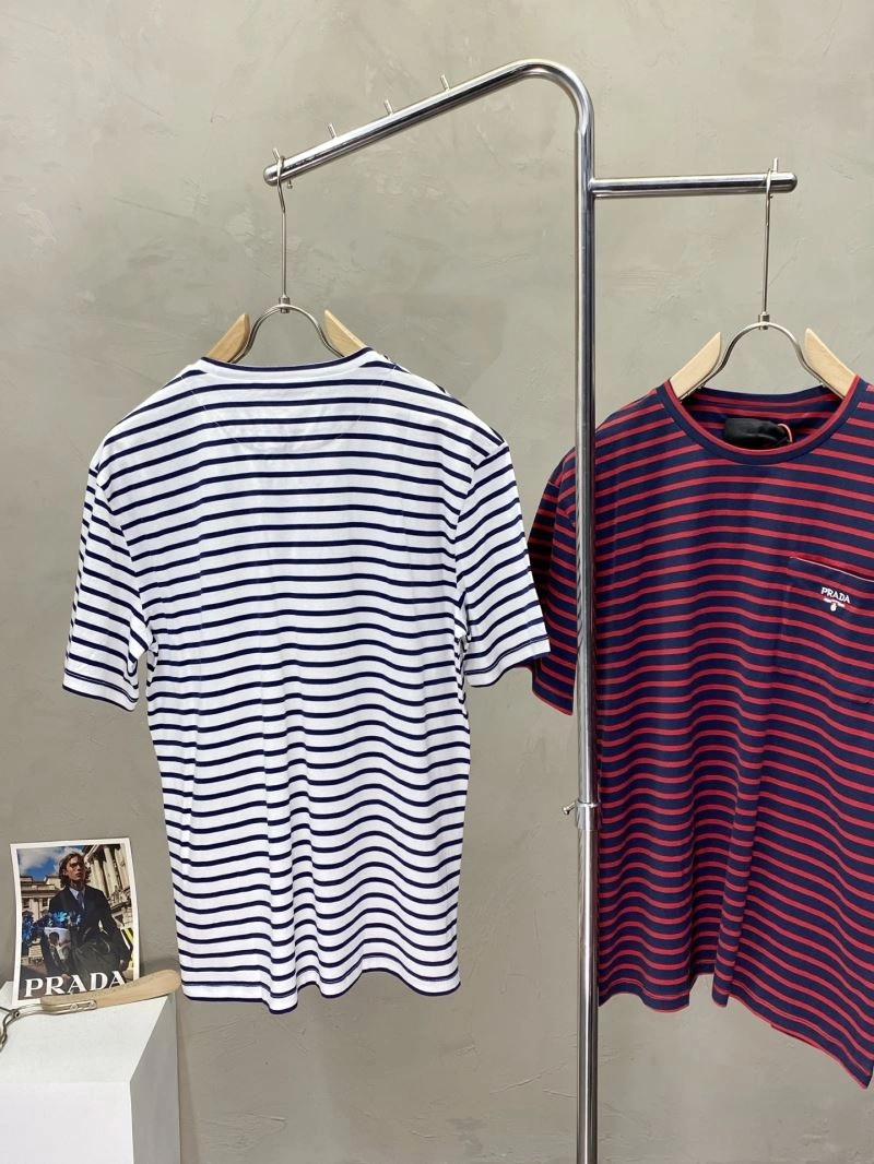 Sustainable Prada T-Shirts 169181