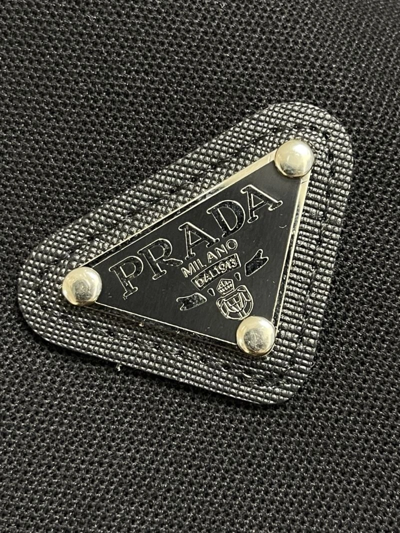 WellDesigned Prada T-Shirts 169248