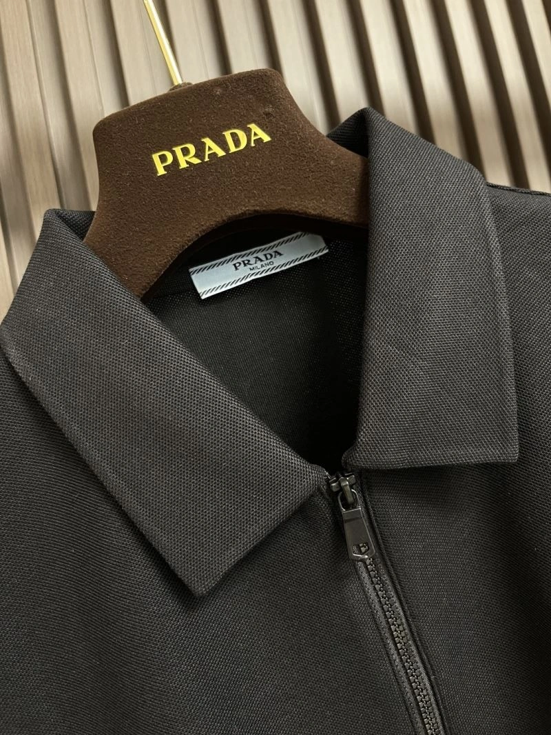 WellDesigned Prada T-Shirts 169248