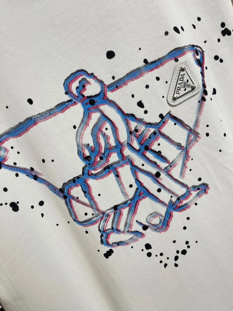 Prada T-Shirts Sophisticated 169175