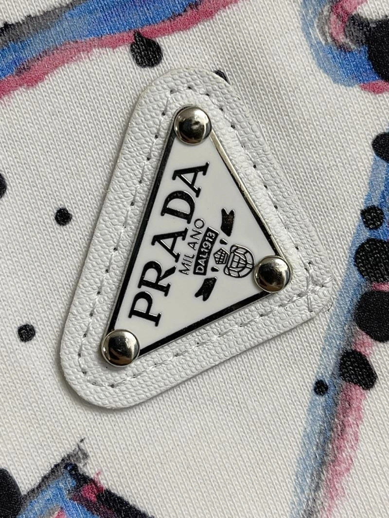 Prada T-Shirts Sophisticated 169175