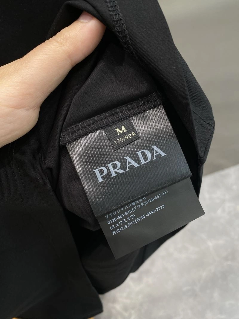 RelaxedFit Prada T-Shirts 169178