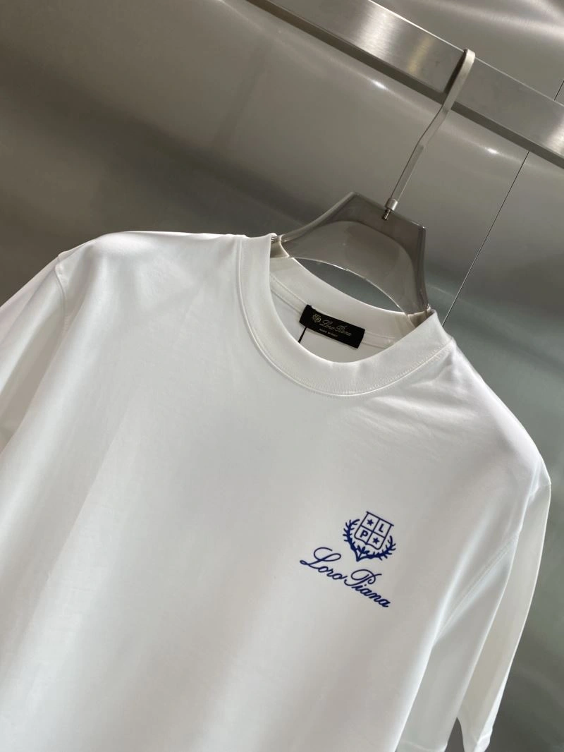 Prada T-Shirts Timeless 169172