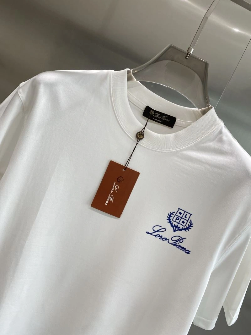 Prada T-Shirts Timeless 169172
