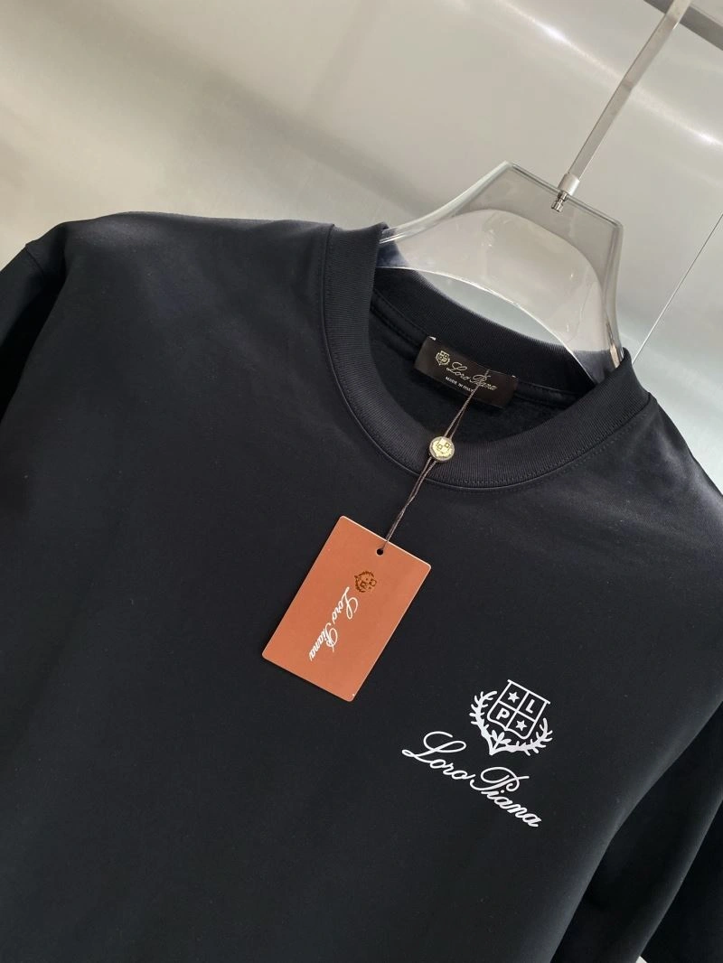 Contemporary Prada T-Shirts 169173