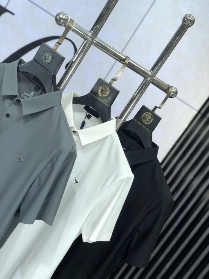 Prada T-Shirts Snug 169176