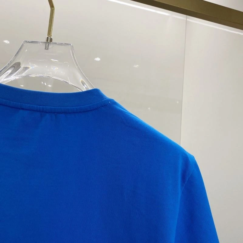 Prada T-Shirts Timeless 169160