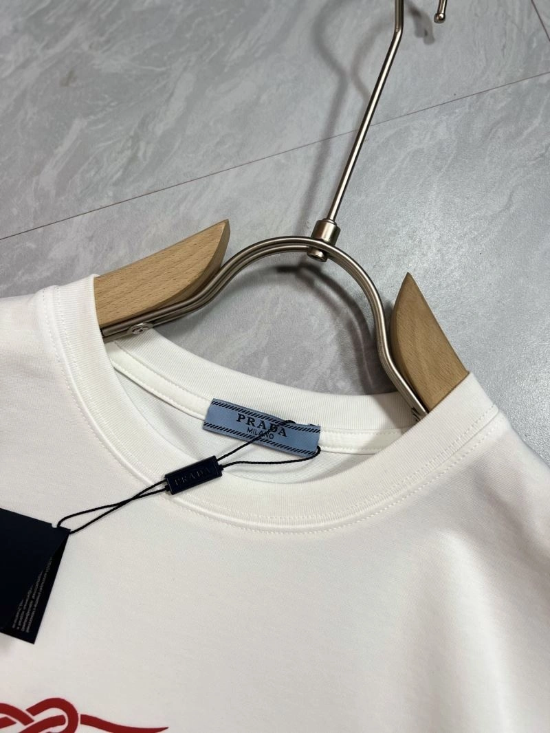 Prada T-Shirts Effortless 169141